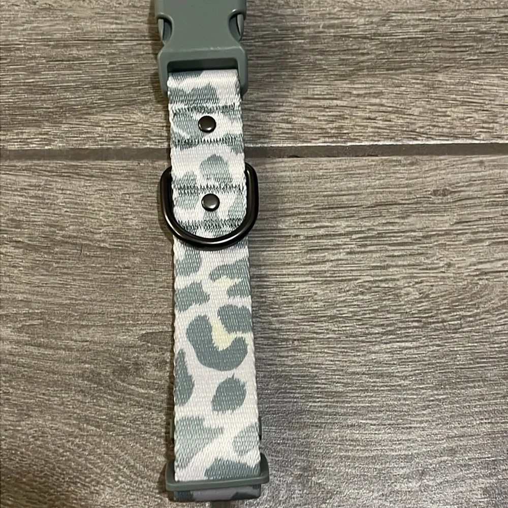 Dog Collar TOP-PAW with grey animal print NWT